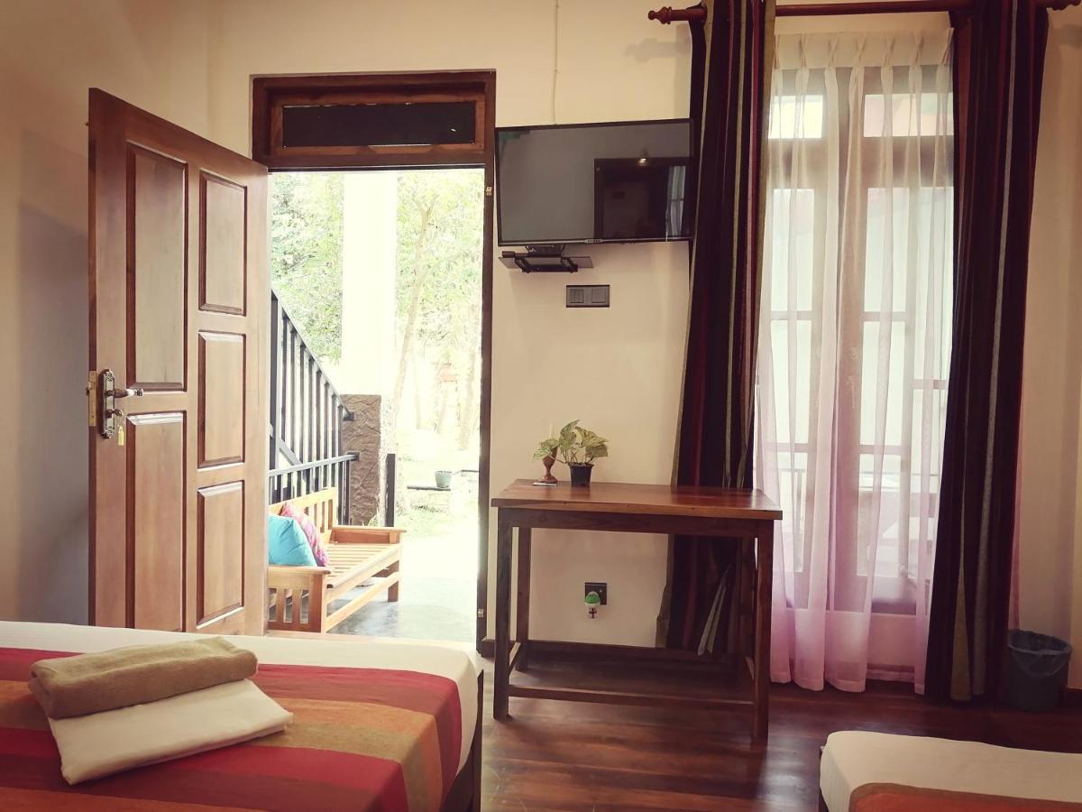 Ceylonima Home Stay Holambra Exterior foto