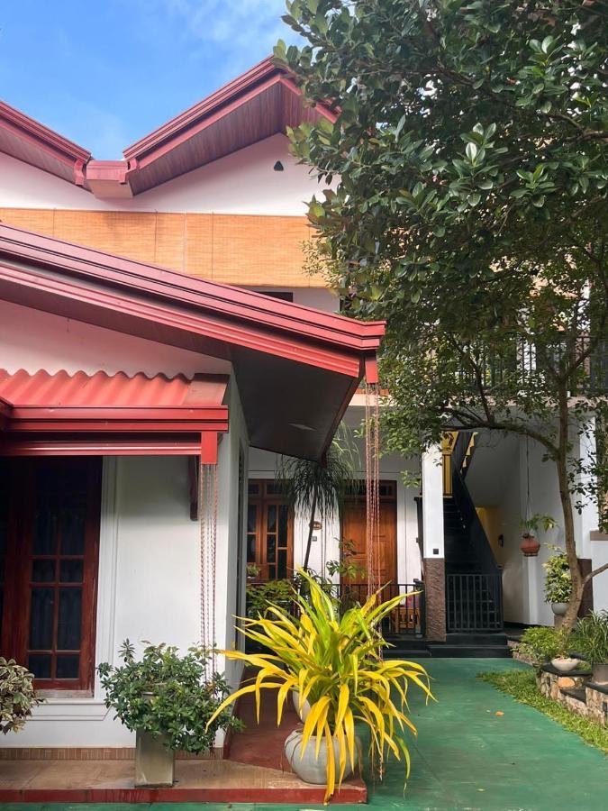 Ceylonima Home Stay Holambra Exterior foto