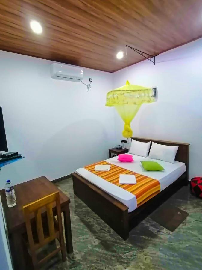 Ceylonima Home Stay Holambra Exterior foto